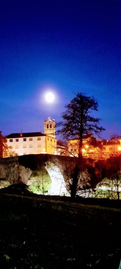Apartamento El Corazon De Gredos آريناس دي سان بيدرو المظهر الخارجي الصورة
